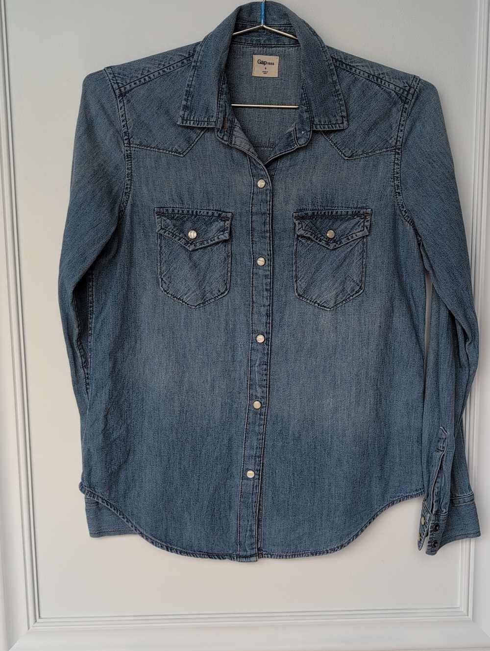 GAP Women's Small Blue Denim Western Shirt
